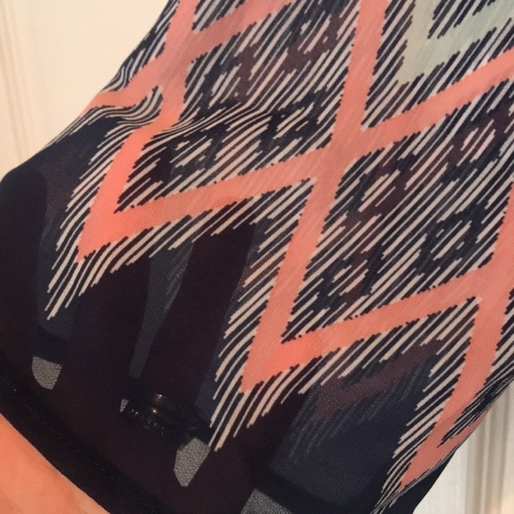 Xhilaration Bell Sleeve Flowy Mini Cocktail Dress Zigzag Retro Size L Party Work - Picture 5 of 6